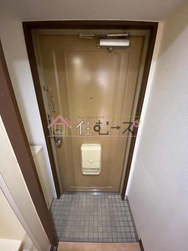 サンライズ千代崎 玄関