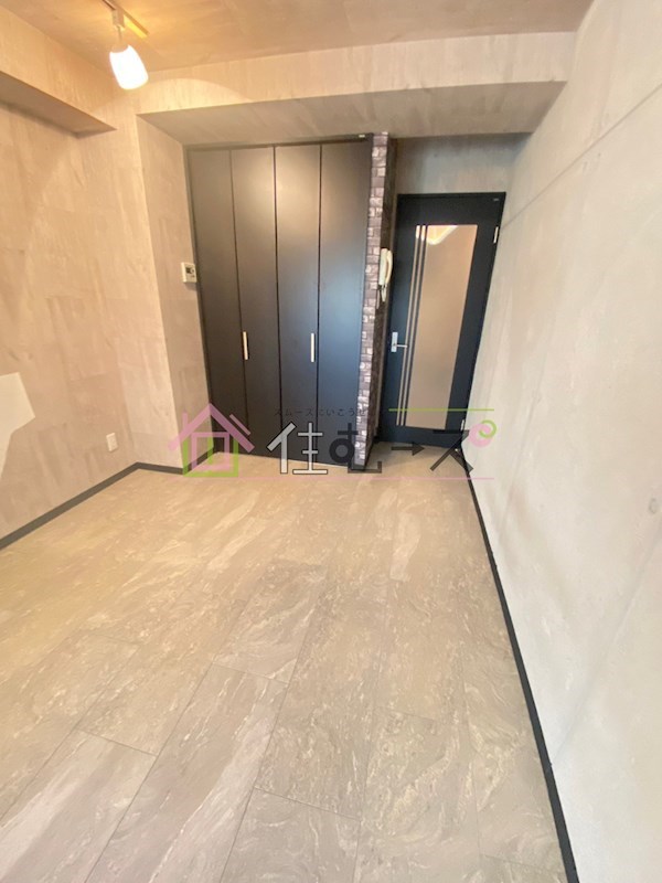 アバンサール遠里小野 リビング