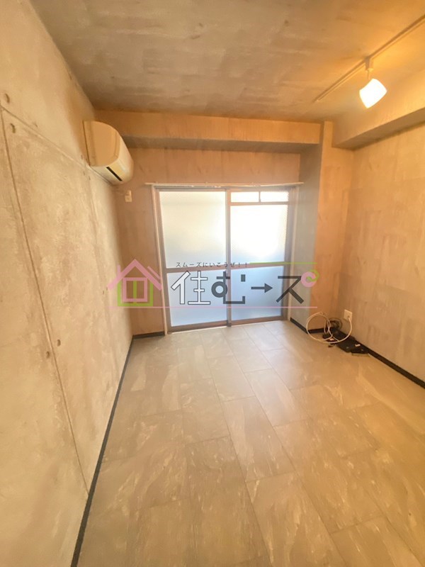 アバンサール遠里小野 ベッドルーム