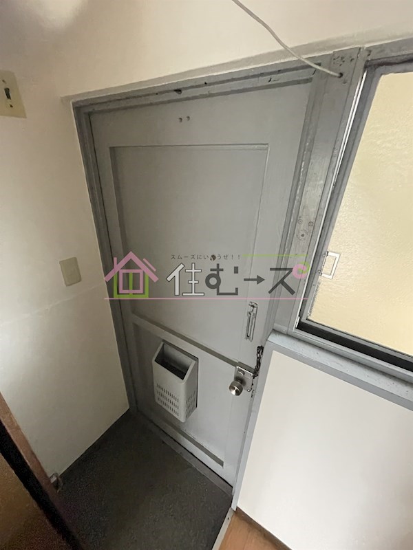 田中町住宅2号館 玄関