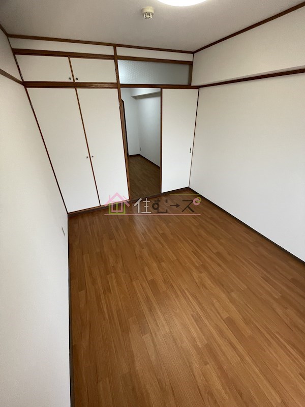 東三国グランドハイツ北 リビング