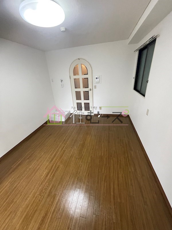 ミフネセントラルベア新大阪 リビング