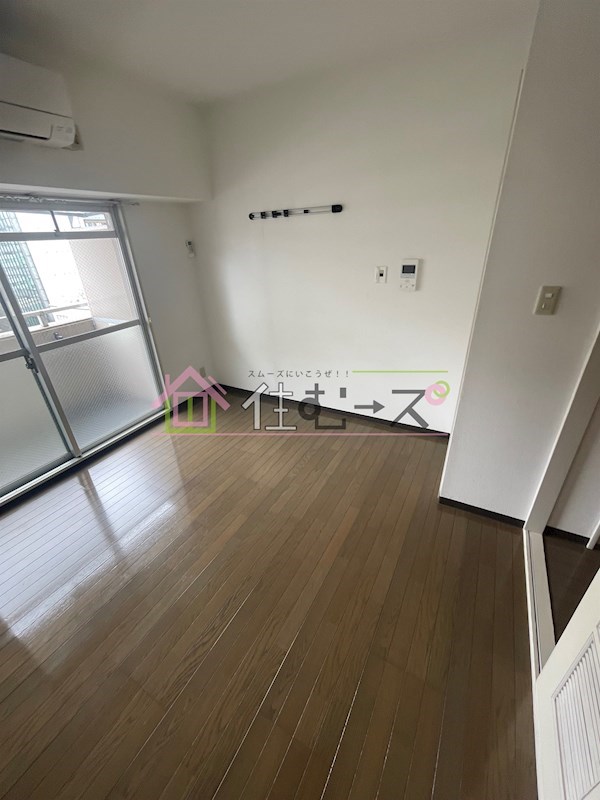 サンパレス第2新大阪 ベッドルーム