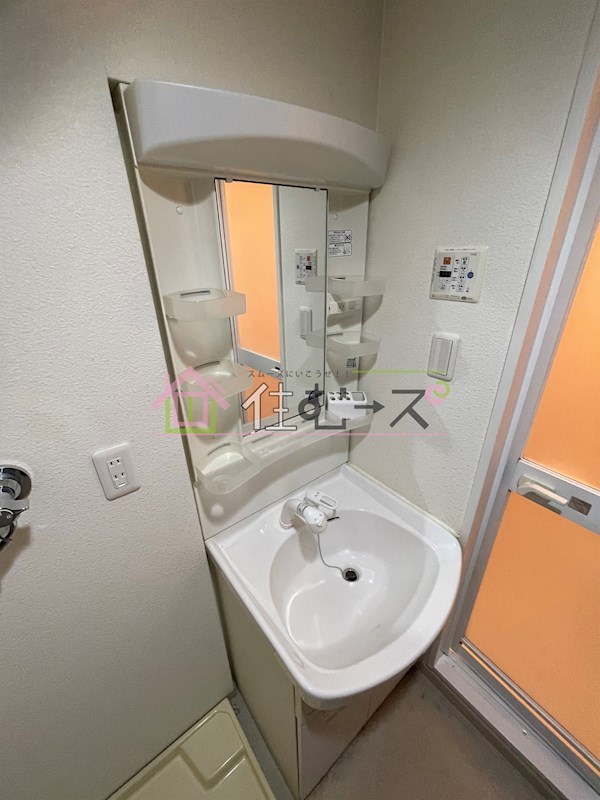 アスヴェル江戸堀 洗面所