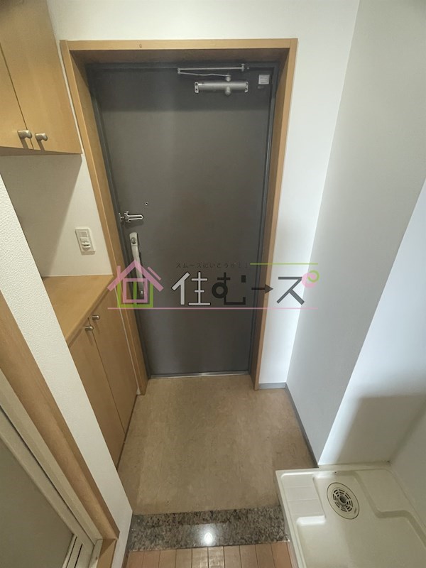 エステムコート梅田茶屋町デュアルスペース 玄関