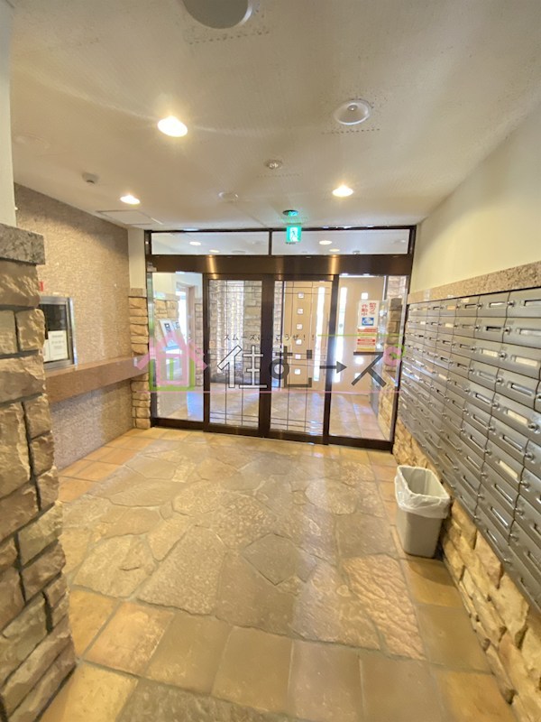 エステムコート梅田茶屋町デュアルスペース ロビー