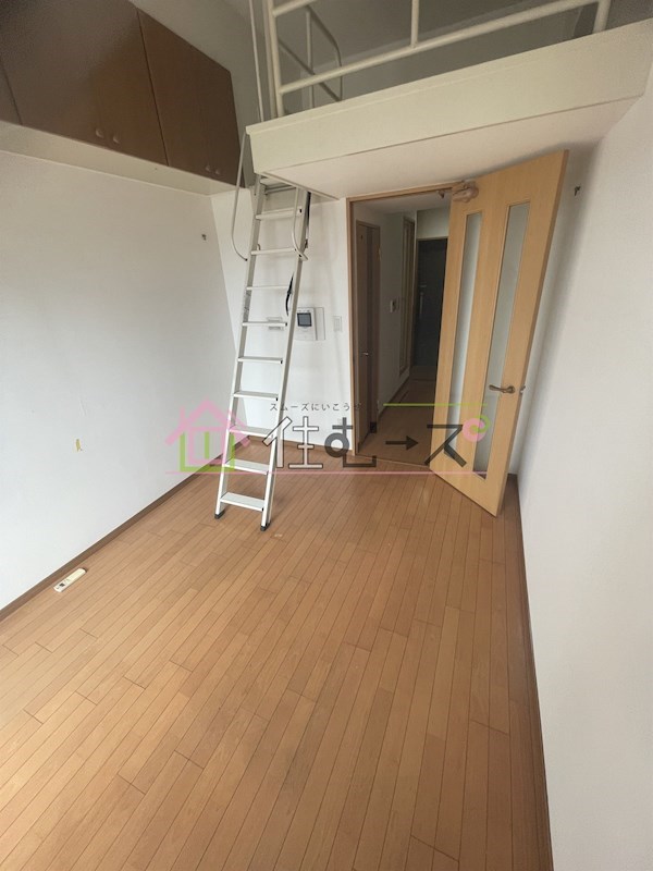 エステムコート梅田茶屋町デュアルスペース リビング