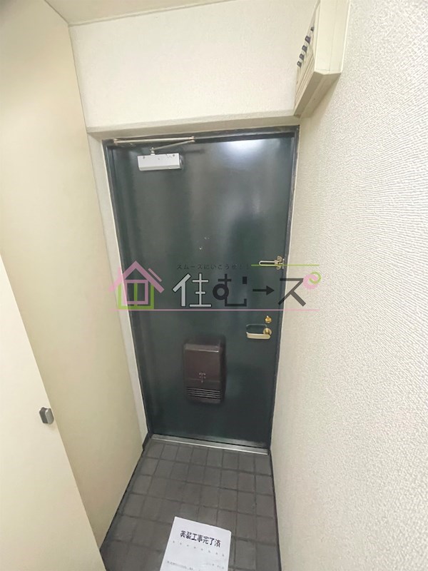 シティホームズ針中野P1 玄関