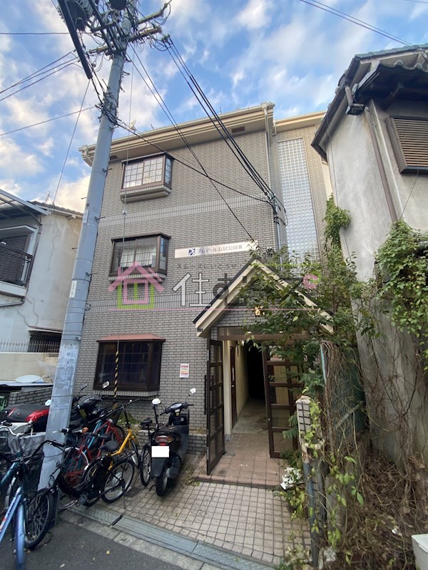 プレアール長居公園Ⅲ 外観