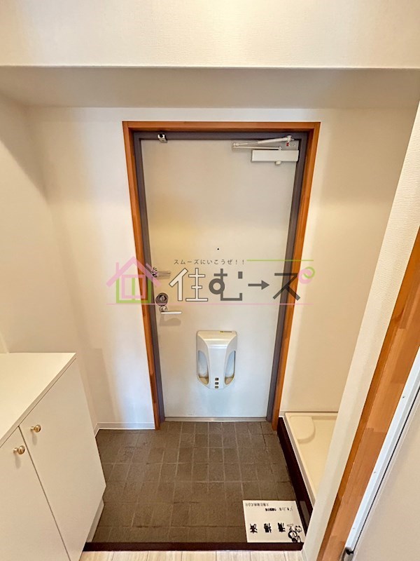 アーデン森之宮 玄関