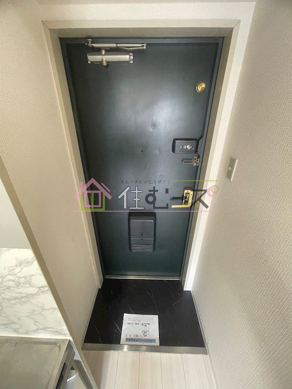 ルネッサンスガーデンヒルズ 玄関