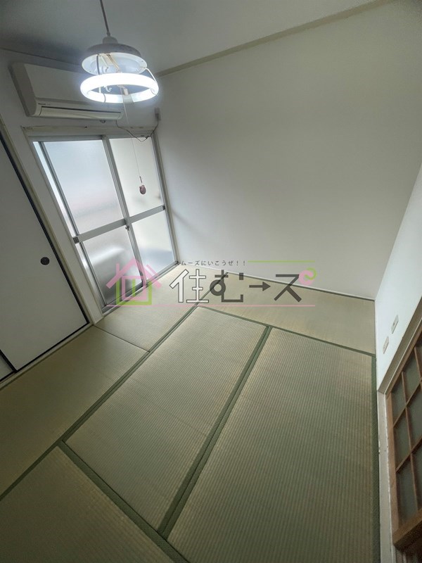 戎マンション ベッドルーム