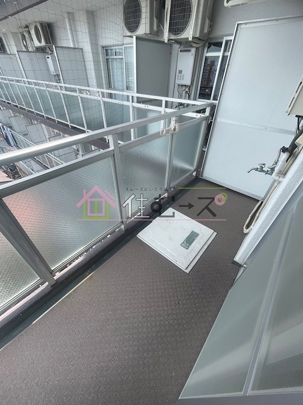 ルネッサンスガーデンヒルズ ベランダ