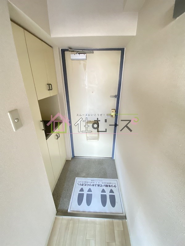 ライオンズマンション新大阪第5 玄関