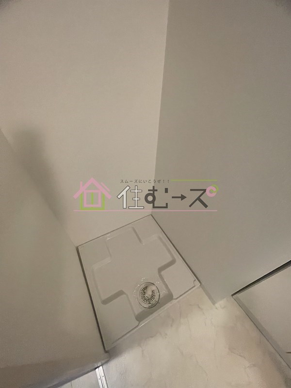 LIVIAZ NAMBA KRASS その他4