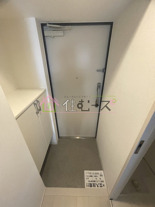LIVIAZ NAMBA KRASS 玄関