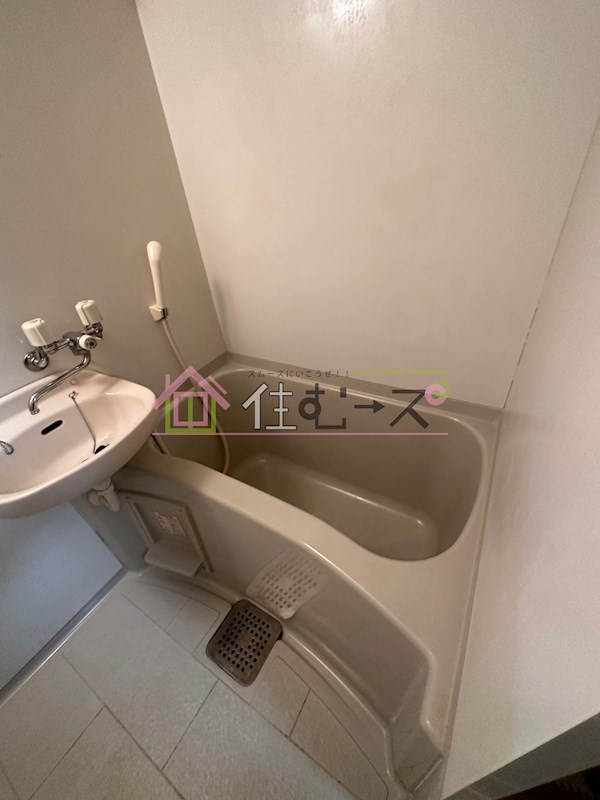 コンティニュー千代崎  風呂画像