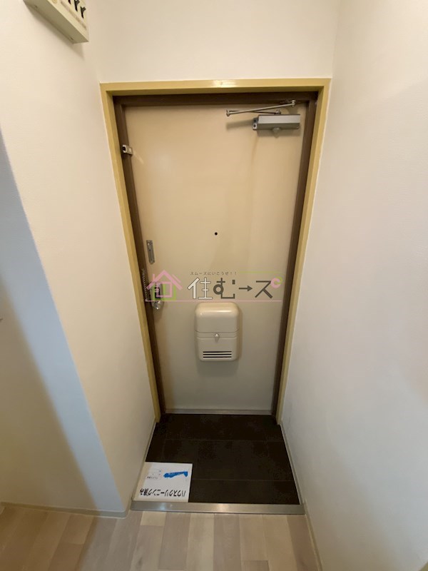 シャンクレール南堀江 玄関