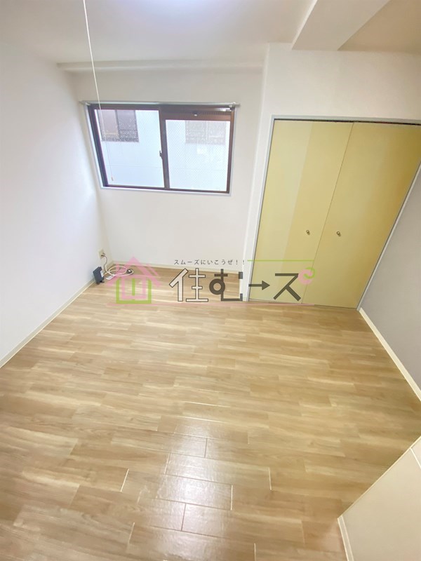 ハイコート堀江 リビング