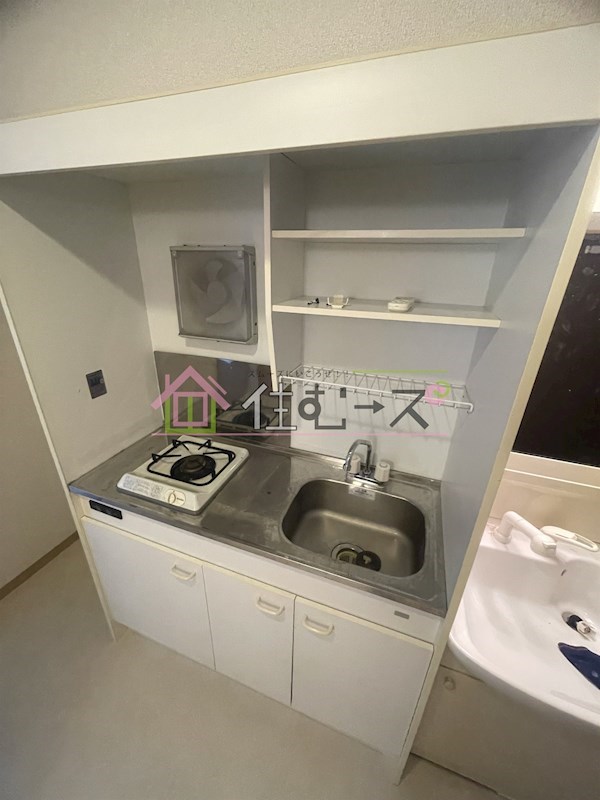 ロイヤルメゾン北浜 キッチン