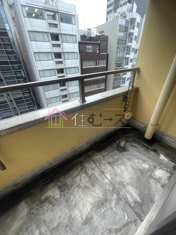 ロイヤルメゾン北浜 ベランダ