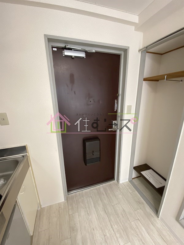 ジオナ本田 玄関