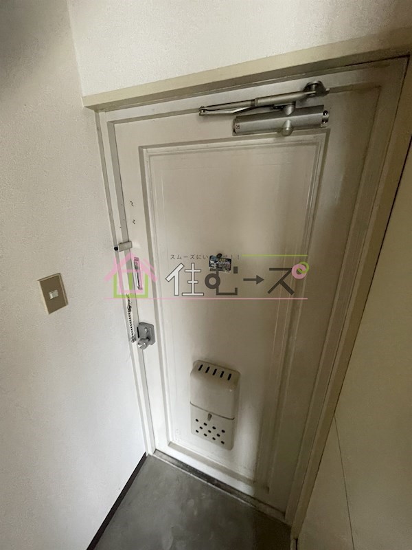 フォンタル西九条 玄関