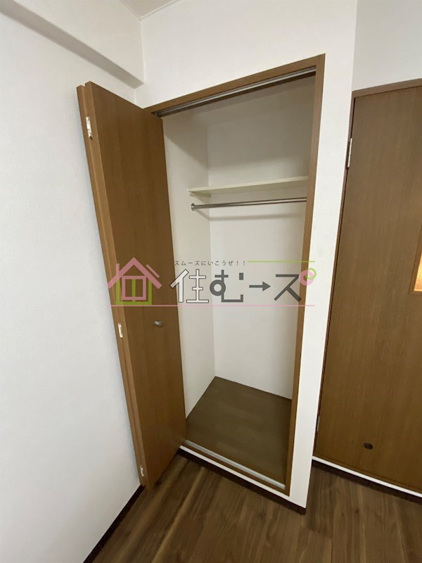 エミグラント・N その他4