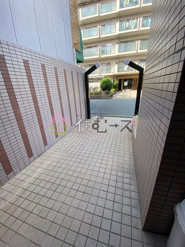 エミグラント・N その他外観2