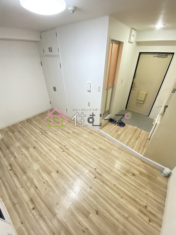 ルームス古市 リビング