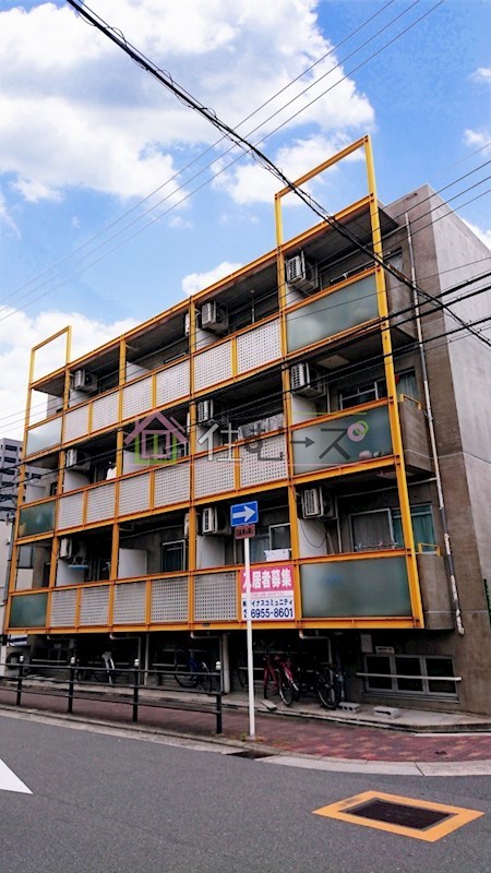 空心マンション 外観