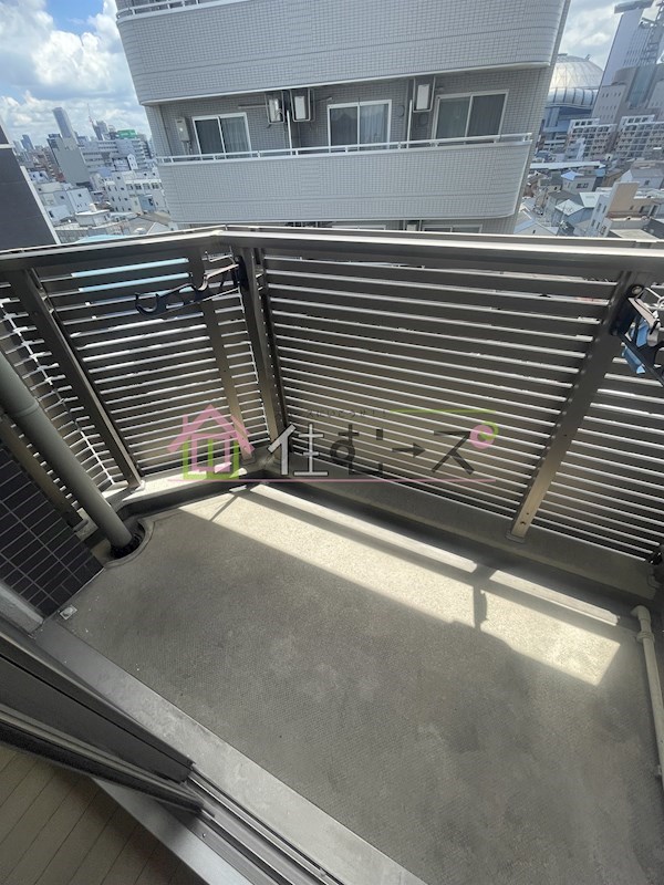 クリスタルグランツ大阪センターSt ベランダ