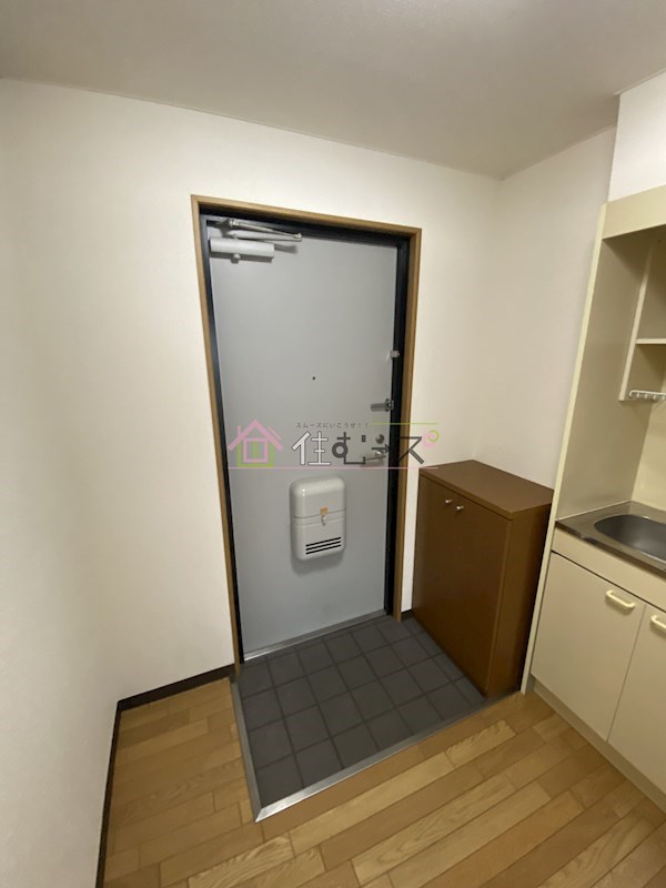 アクシリア駒川 玄関