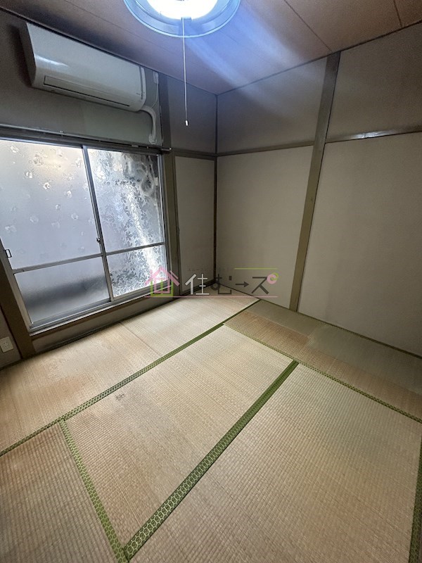 南市岡1丁目テラス ベッドルーム