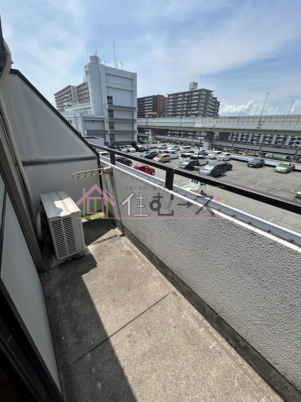 リーガル弁天町 ベランダ