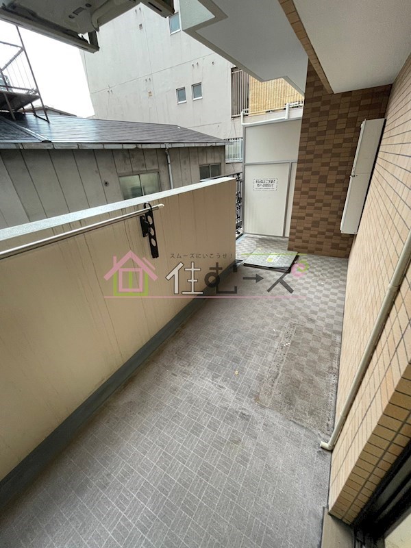 LUXE難波EAST ベランダ