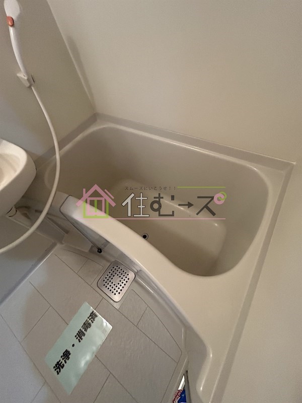キューブ豊里 風呂画像