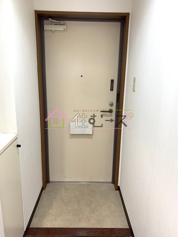 CityLifeディナスティ新大阪 玄関