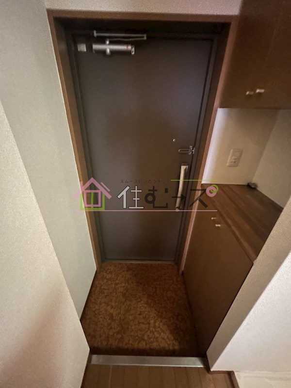 エステムコート大阪城南Ⅱ  玄関