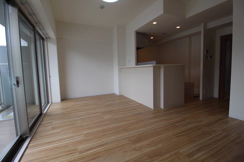 コゥジィコート御幣島駅前 リビング