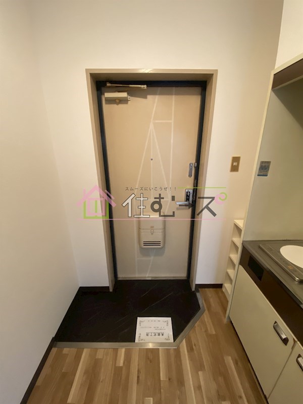 イオ・ネクスト菅原 玄関