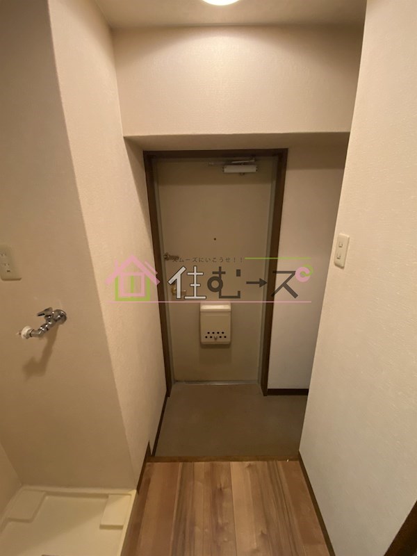 エスリード新大阪第2 玄関