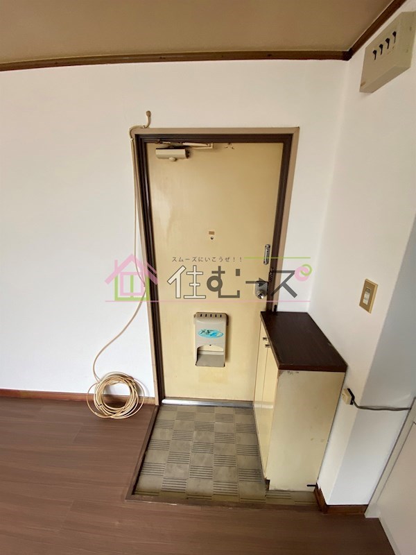 シャトー第2花園 玄関