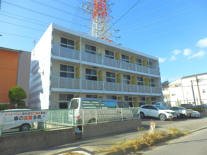 レオパレス住之江公園 外観