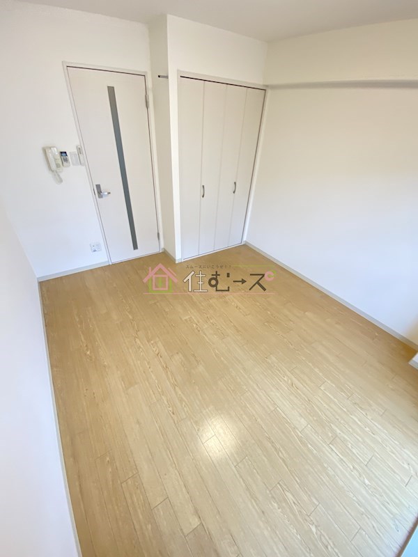 オーロラ・タワー難波 リビング