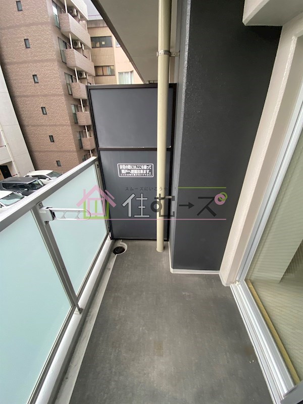 プレサンスタワー難波WEST ベランダ