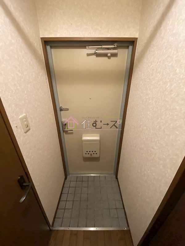 ハイツ山口 玄関