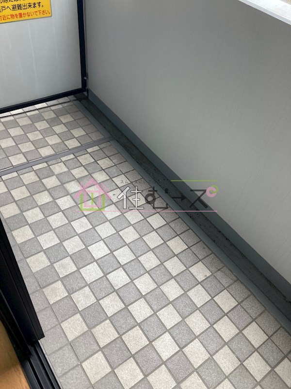 ノルデンハイム東三国 ベランダ