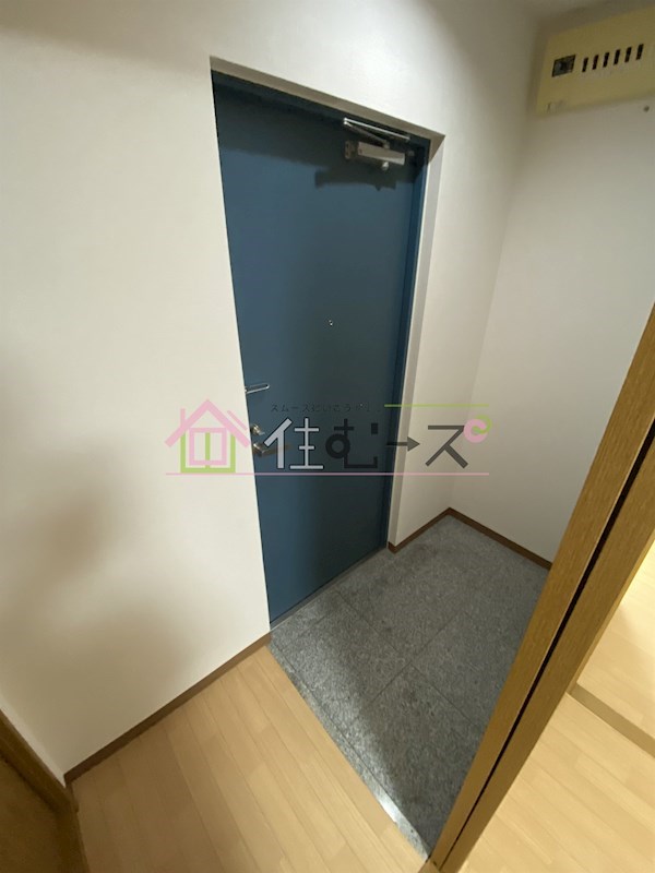 第5三先ハウス 玄関