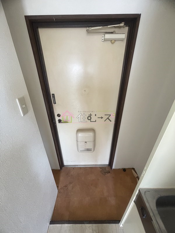 清水728ハイツ 玄関
